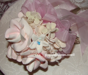 Bridal White Real Look Rose Bouquet